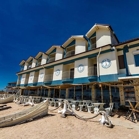 Hotel Micul Golf Două Mai Zewnętrze zdjęcie