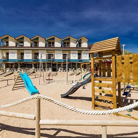 Hotel Micul Golf Două Mai Zewnętrze zdjęcie